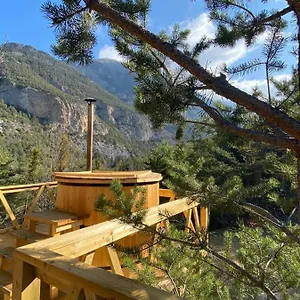 chalets-cocody.fr-provencehotel.com/