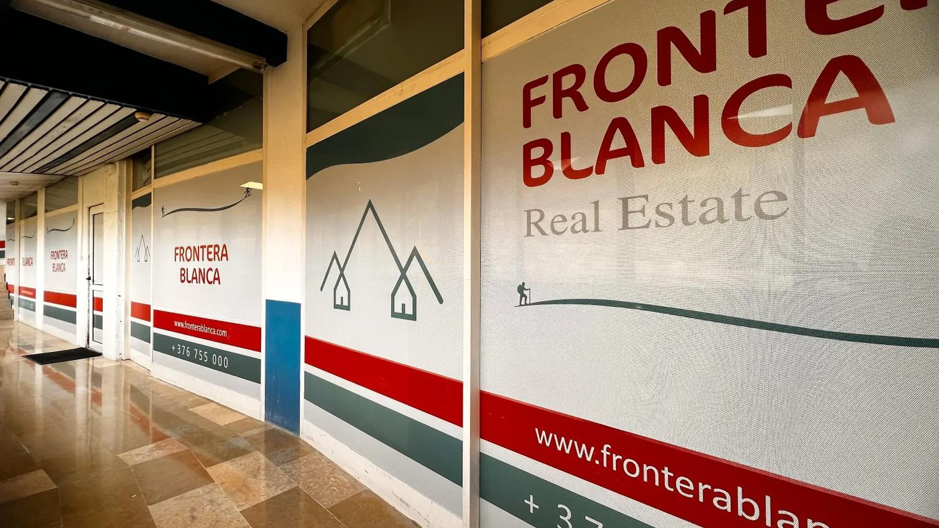 Frontera Blanca Apartamento Pas De La Casa